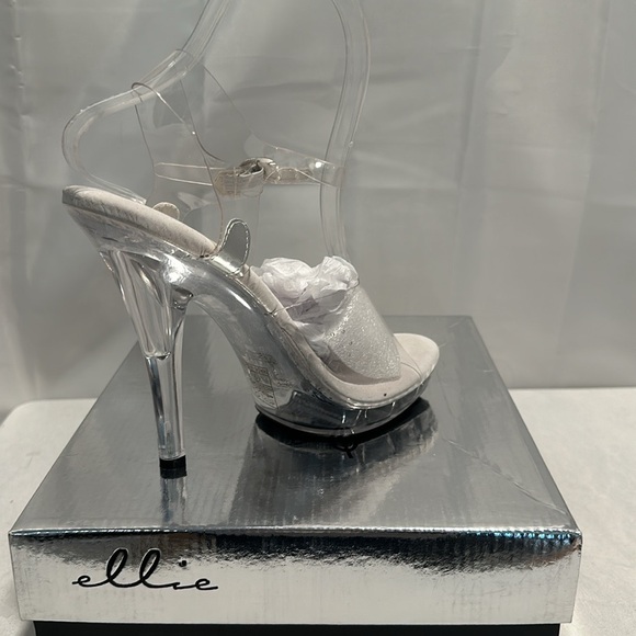 Clear heel by Ellie shoes competition shoes brand new still in box size 5 - Picture 1 of 4